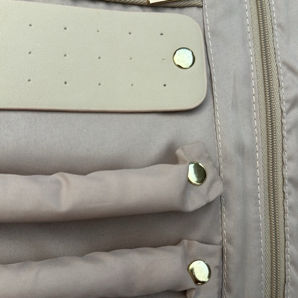 *last chance* Bagsmart | travel jewelry holder - Picture 14 of 16